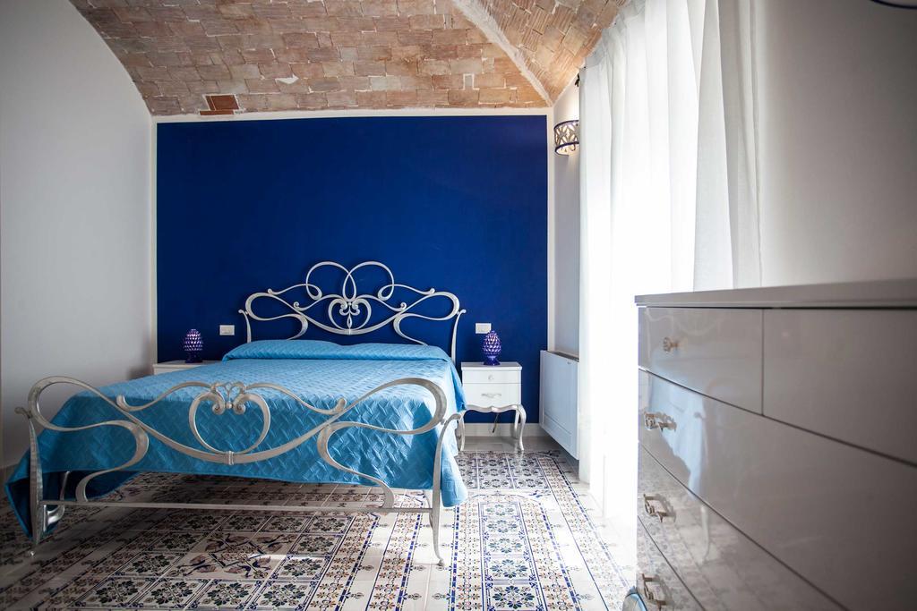 Palazzo Pagliaro Hotel Santo Stefano di Camastra Ngoại thất bức ảnh